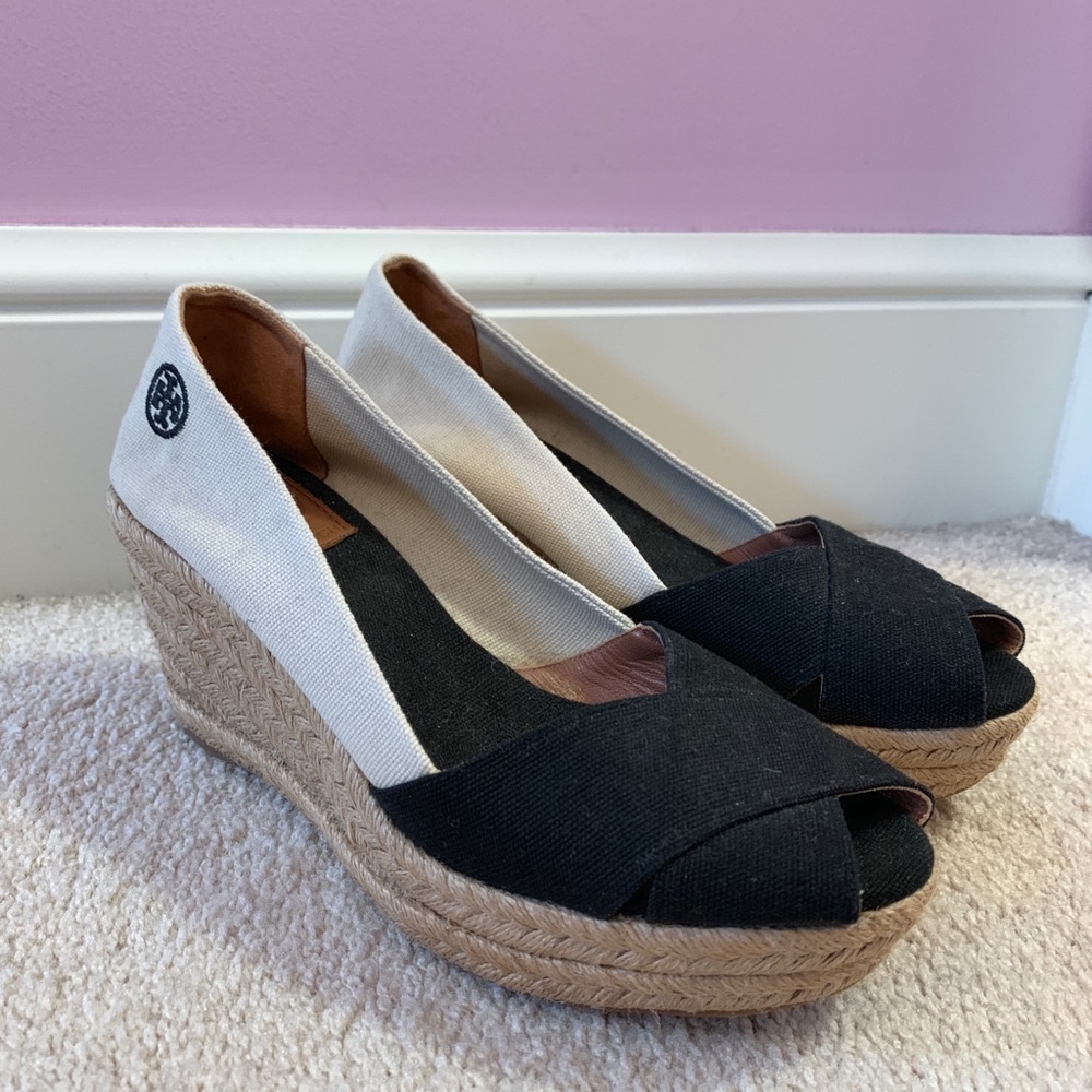 TORY BURCH PLATFORM SANDALS